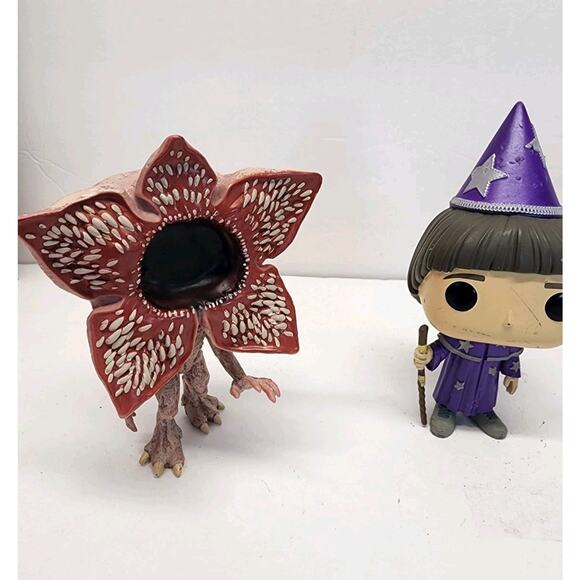 Will The Sorcerer #1245 + 2 Demogorgons #428 Funko Pop Lot Stranger Things Loose - Picture 4 of 16